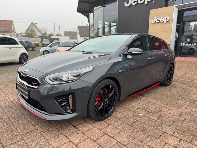 Kia ProCeed GT 204PS MEMORY KAMERA NAVI  4X SITZHEIZ