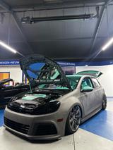 Volkswagen Golf VI R 4Motion*SHOW CAR*Airride*LEDER * - Volkswagen Gebrauchtwagen von 2010
