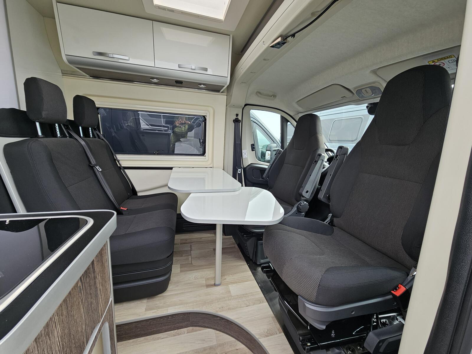 Westfalia Columbus 601 D 180 PS Warmwasserhzg|Solar|Juli26