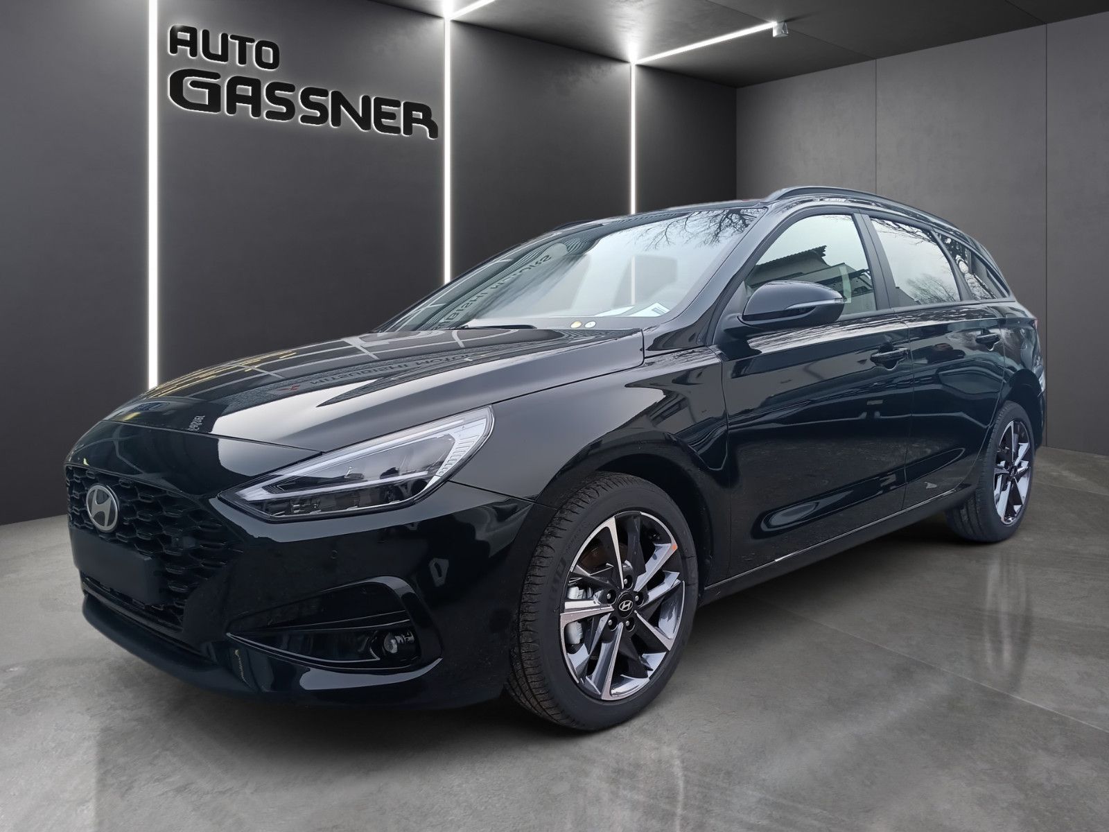 Fahrzeugabbildung Hyundai i30 Kombi 1,0T 100PS Advantage MT