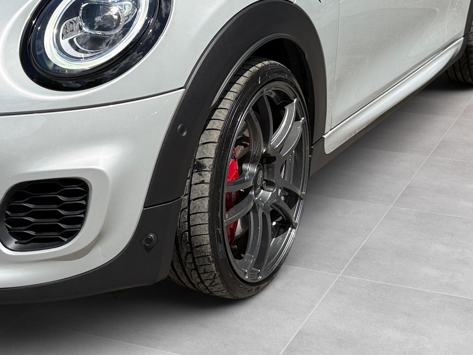 MINI John Cooper Works 2.0 NAVI ACC H/K HUD LED SHZ