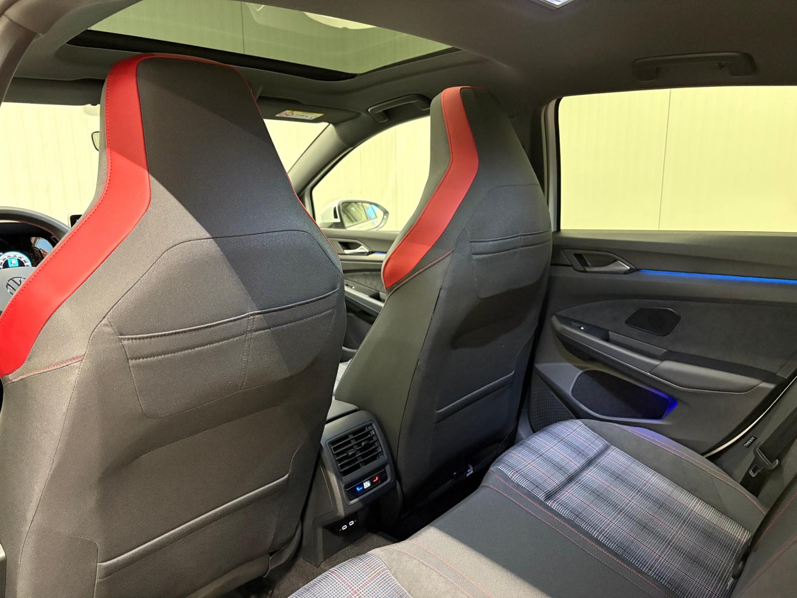 Volkswagen Golf VIII GTI 2.0 TSI DSG PANO MATRIX-LED RFK, миниатюра 18