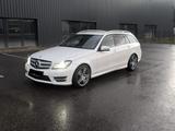 Mercedes-Benz Mercedes c300 - gebrauchte Mercedes-Benz C 300 aus dem Jahr 2011