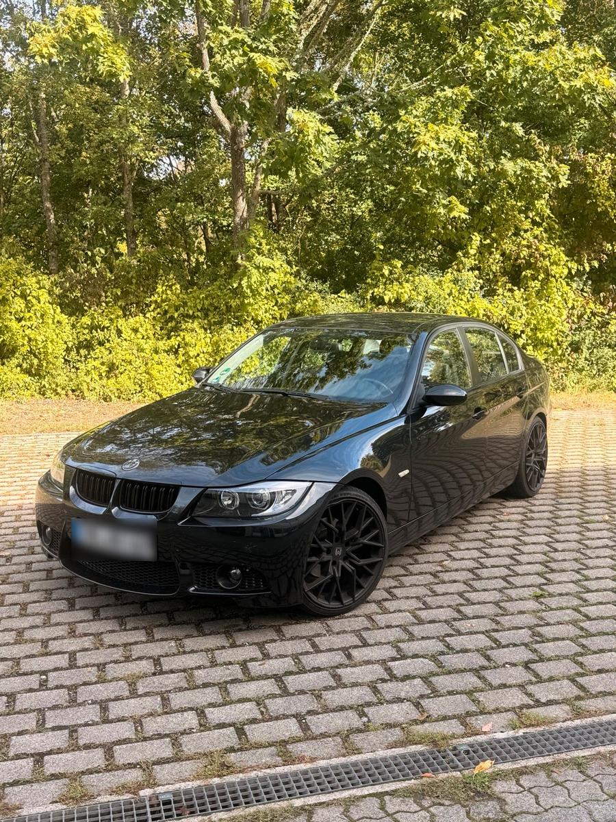BMW 320