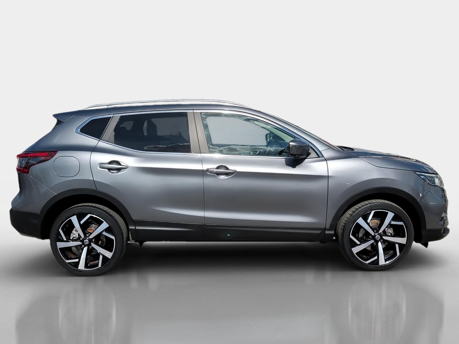 Nissan Qashqai dCi Xtronic tekna Pano+19Z+Navi+eSitz+36