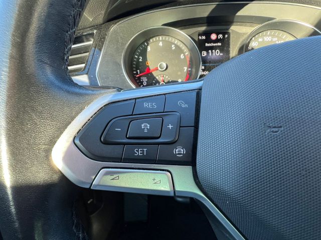 Passat Variant Business 1.5TSI DSG Navi*ACC*AHK!