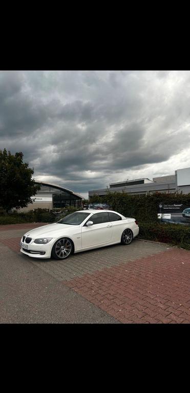 BMW 325
