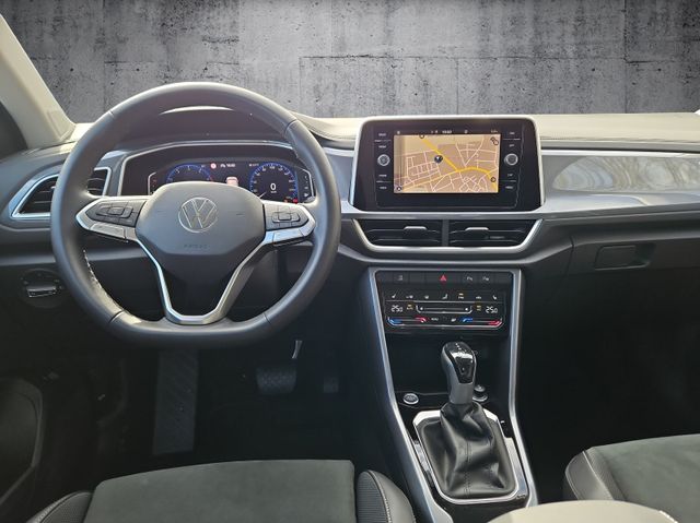 T-Roc STYLE 1.5 TSI OPF DSG RFK AHK 3,99%