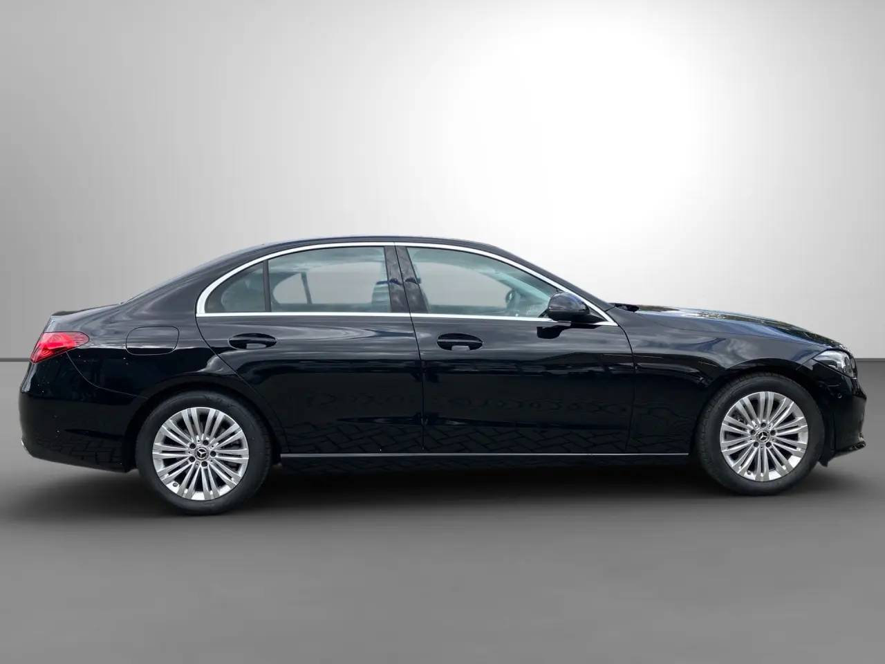 Mercedes-Benz C 220 d Avantgarde AHK Winter-Paket Metallic