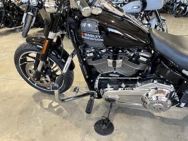 Fahrzeugabbildung Harley-Davidson FLSB Sport Glide 107 cui Jekill&Hyde