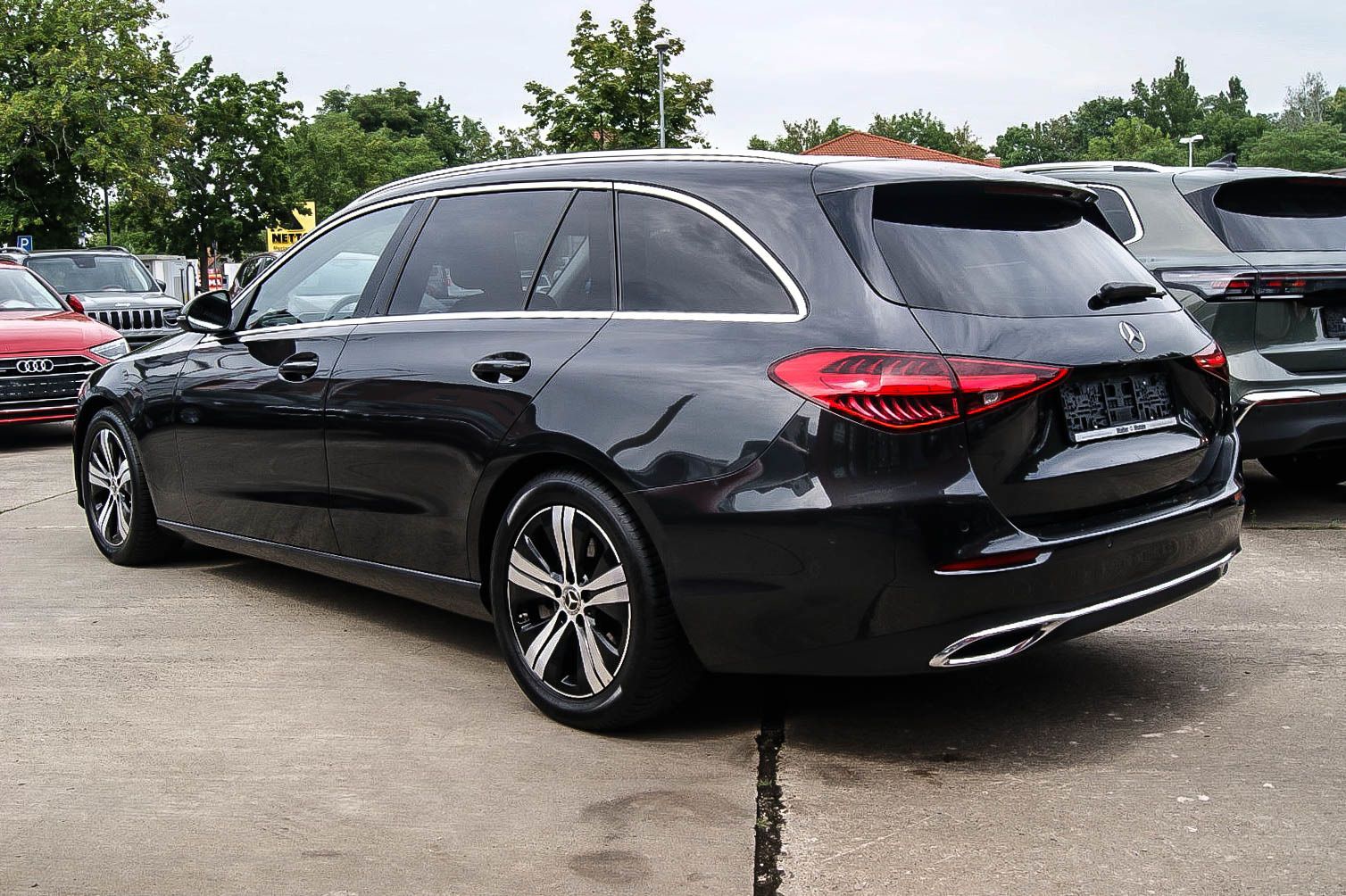 Fahrzeugabbildung Mercedes-Benz C 220 T d Avantgarde 9G-Tronic W206 MBUX ACC DIG
