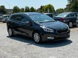 Kia cee'd Sportswagon 1.6i NAVI+KAMERA+TEMPOMAT+MLF - gebrauchte Kia cee'd Sportswagon aus dem Jahr 2014