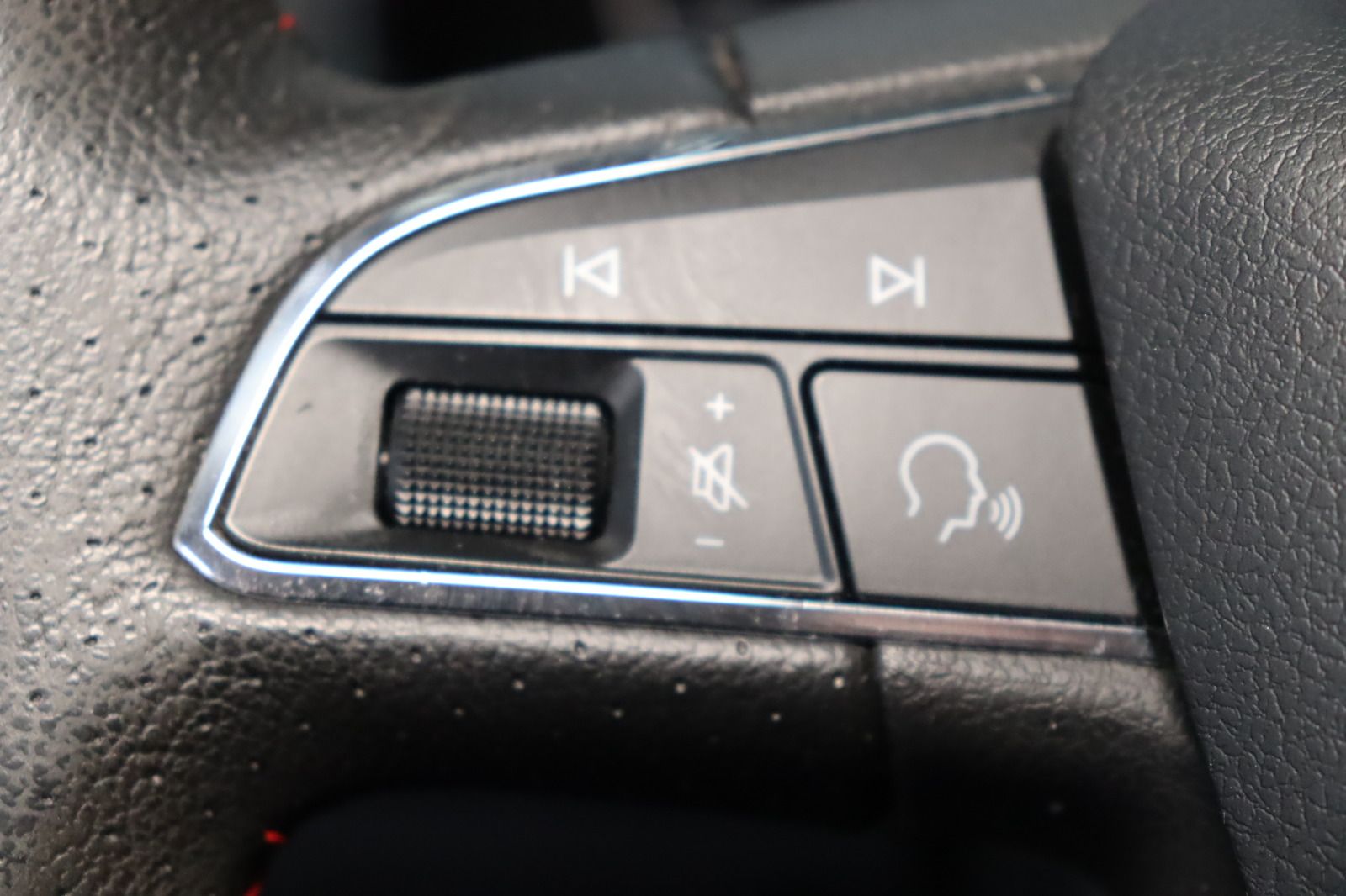 Fahrzeugabbildung SEAT Arona 1.5 FR * Klimaautomatik * Sitzhzg.