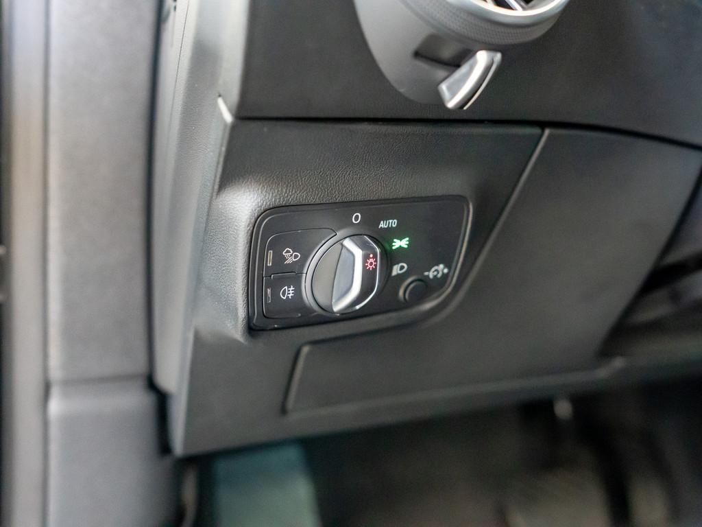Audi TT Coupe 45 TFSI LED NAVI KAMERA SHZ KLIMA BT
