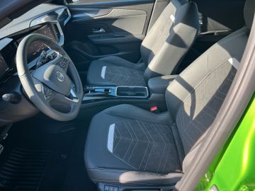 Fotografie 9 des Opel Mokka-e Ultimate Navi Kamera LED Keyless ACC