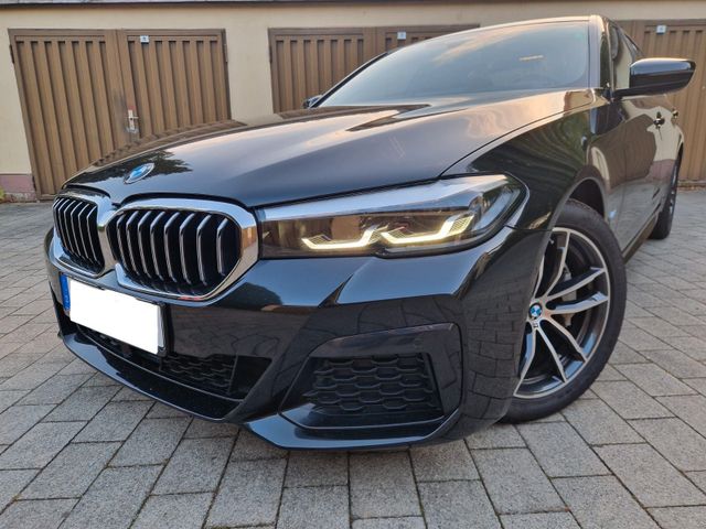 BMW 530i M Sportpaket, HUD, ACC, Glasdach