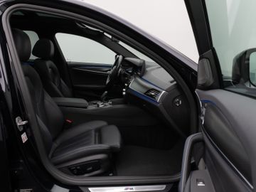 Fahrzeugabbildung BMW 540d xDr Tour M Sport Pano HUD AHK ACC 360°