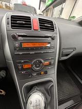 Toyota Auris 1,6-l-Valvematic Club MultiMode Club - gebrauchte Toyota Auris aus dem Jahr 2011