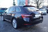 Skoda Superb Combi 2.0 L&K 4x4 LED Navi Panorama ACC - Skoda Superb: Automatik
