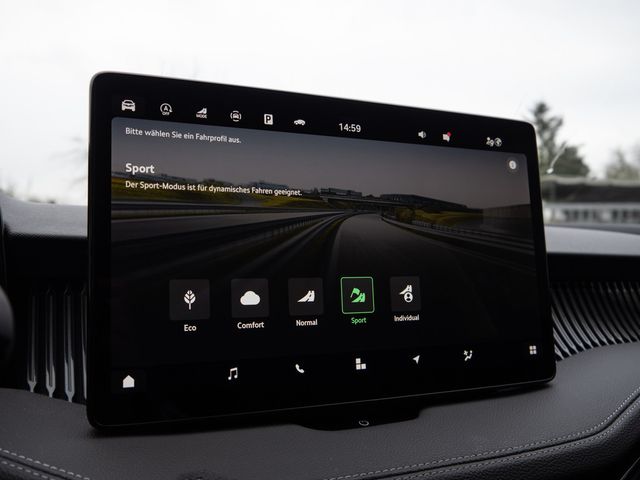 Superb Combi TDI 2.0 TDI 110kW L&K MATRIX-LED