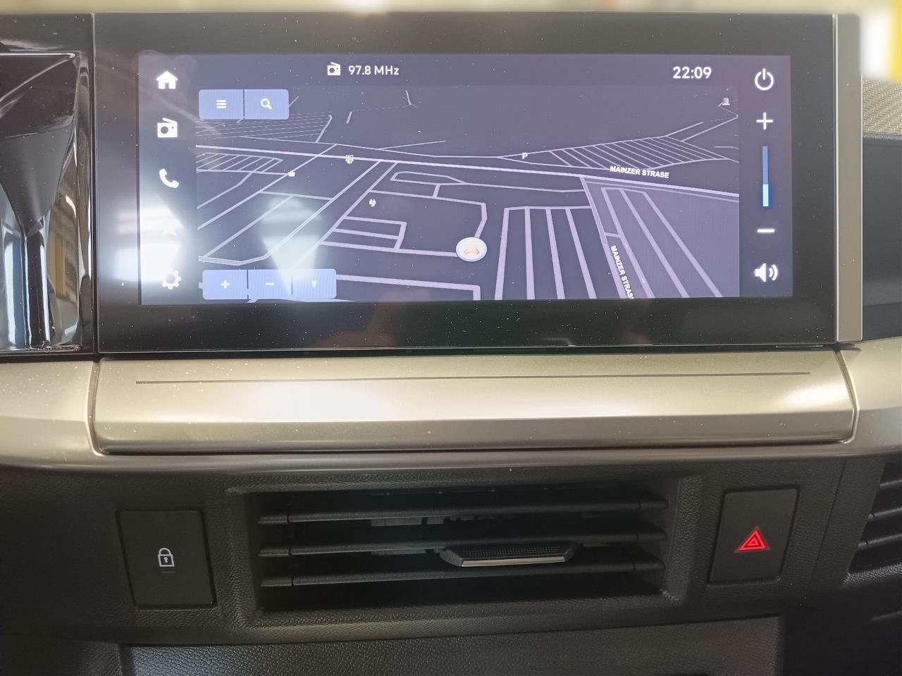 Fahrzeugabbildung Opel Frontera GS MildHybrid 107KW Automatik