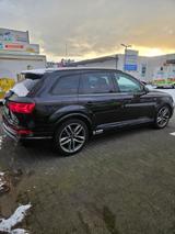 Audi Q7 3.0 TDI quattro tiptronic - 7 Sitzer - Audi Q7 Gebrauchtwagen in Köln