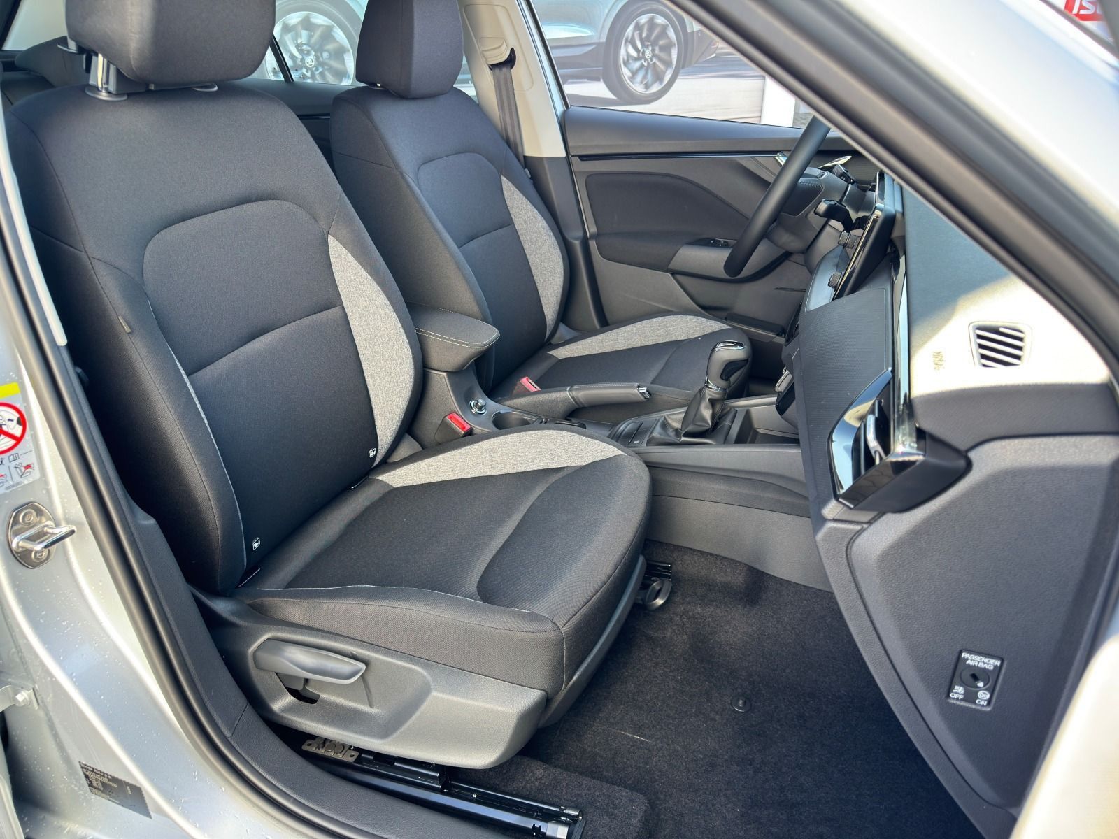 Fahrzeugabbildung SKODA Kamiq 1.0 TSI DSG*LED*PDC*SHZ*SmartLink