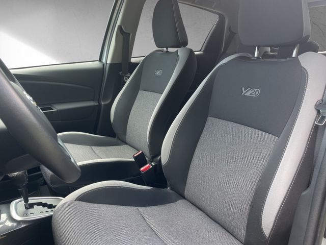 Toyota Yaris 1.5 Hybrid Y20 Team D *CAM*SHZ*TEL* ALU