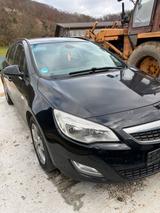 Opel Astra J Sports Tourer 1.7 DCTI, HU, Zahnri... - Opel Astra aus 2010: Sports Tourer