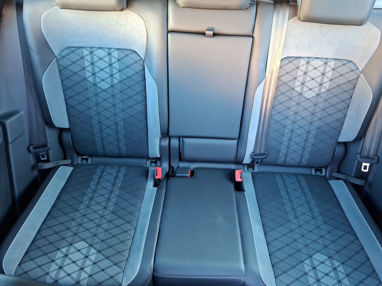 Volkswagen Tiguan - Bild 8