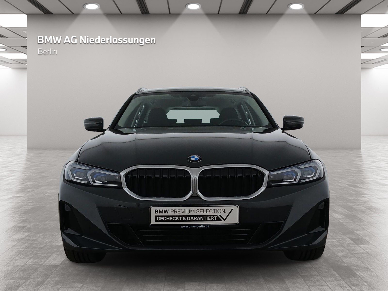 BMW 320i Touring Standheizung Navi AHK PDC LED foto 4