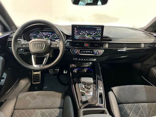 RS4 Avant MATRIX-LED+PANO+B&O+RAUTE+AHK+280KM/H