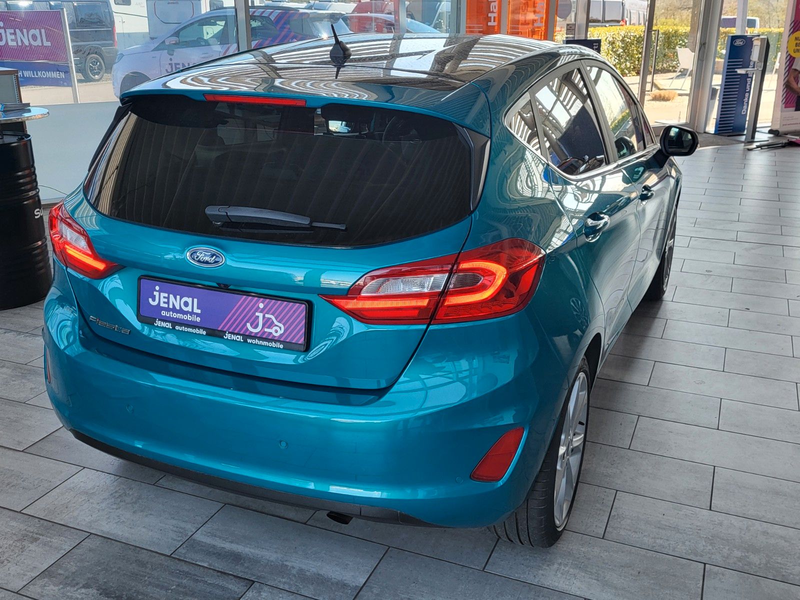 Fahrzeugabbildung Ford Fiesta Titanium Winter-P., Kamera,Klimaautomatik