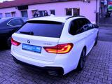 BMW 520d M Sport Pano HUD LED Luftfederung Kamera - mit Diesel-Antrieb: Vollleder, Luftfederung, Kombi