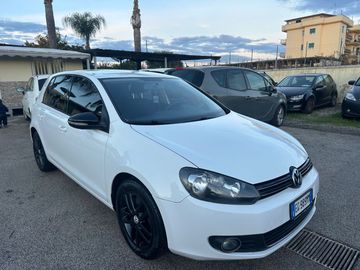 Volkswagen Golf - 8
