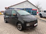 Hyundai Staria Signature*4WD*7Sitze*Sthzg*AHK*abs.Voll* - schwarze Hyundai STARIA