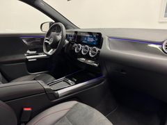 MERCEDES-BENZ GLA 250 4M AMG*PANO*NIGHT*MULTIBEAM*KAMERA*DISTR MERCEDES-BENZ GLA 250 4M AMG*PANO*NIGHT*MULTIBEAM*KAMERA*DISTR