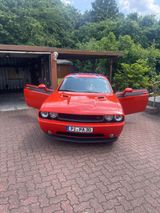 Dodge Challenger - Dodge: Orange
