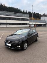 Volkswagen VW Polo Highline 1.6 TDI DSG - Volkswagen Polo: TDI Dsg