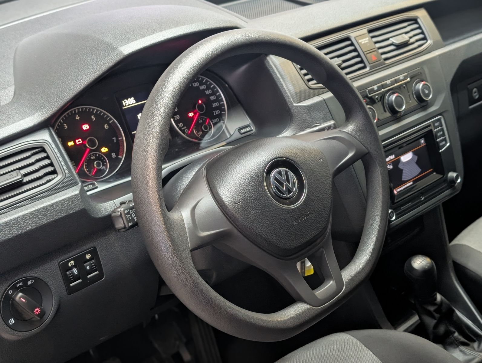 Fahrzeugabbildung Volkswagen Caddy 1.0 TSI BMT Klima Sitzheiz PDC 5-Sitz Temp
