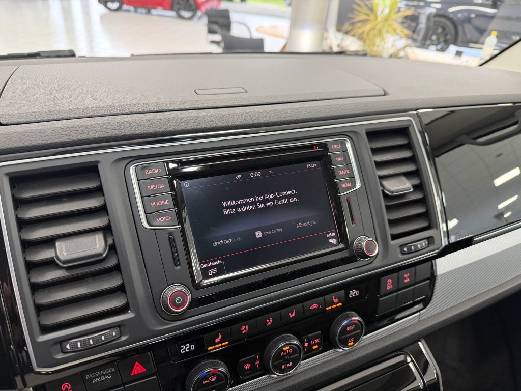 Volkswagen T6 Multivan 2.0 TDI 4Motion Highline*GSD*Leder*