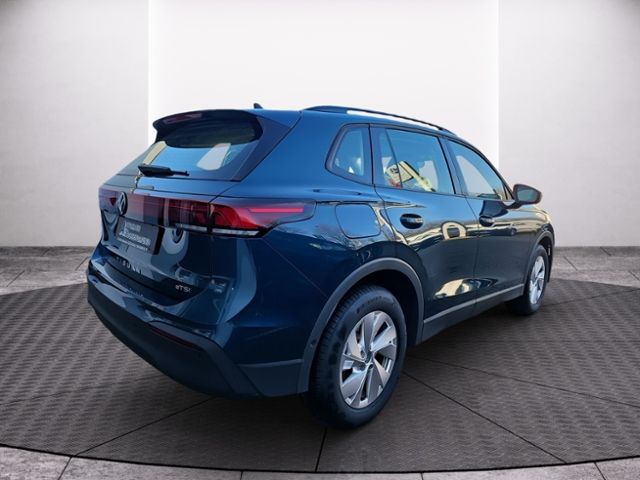 Fahrzeugabbildung Volkswagen Tiguan 1.5 eTSI DSG AHK SHZ RFK GJR CLIMATRONIC