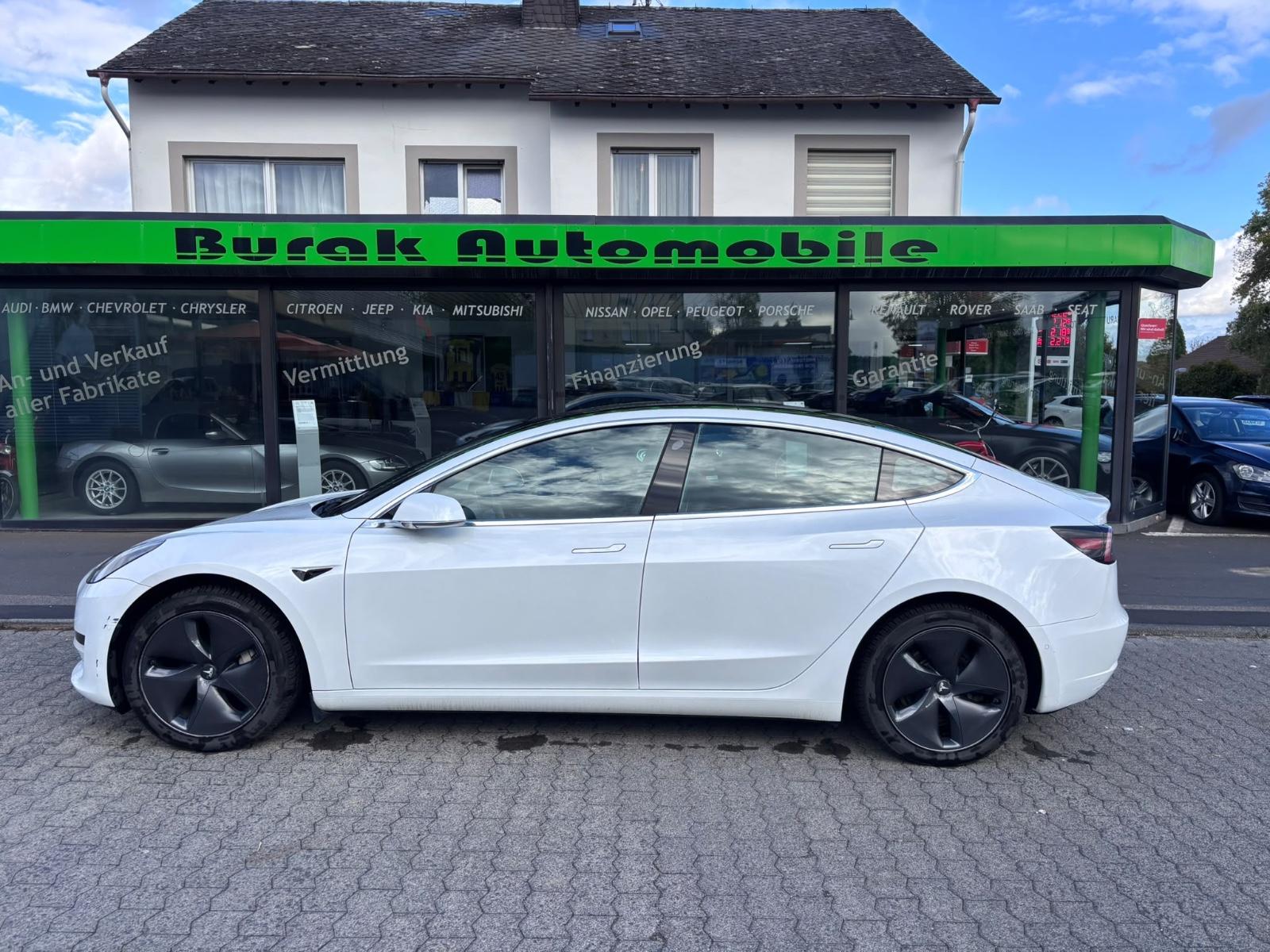 Tesla Model 3 Standard Range 306ch - 1ère main - Batterie LFP - Pompe à chaleur - Led