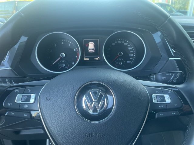 Tiguan IQ.DRIVE 1.5 TSI Navigationssystem AZV