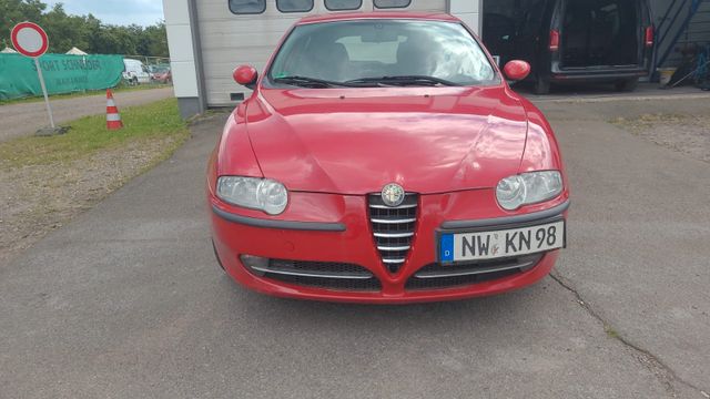 Alfa Romeo ANDERE 147 1.6 T.Spark ECO Progression