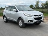 Hyundai ix35 2.0 CRDi 100 kW Style 4WD Style - Hyundai: Ix10