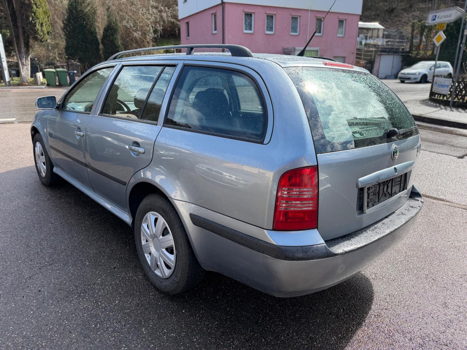 Skoda Octavia 2005 — engine 1.598 cm³, 102 HP (75kW)