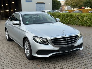 Mercedes E 220 - 5
