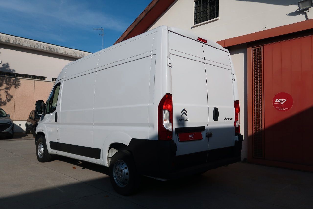 Citroën CITROEN Jumper 33 L2H2 2.2 bluehdi 120cv S&S imagem 3
