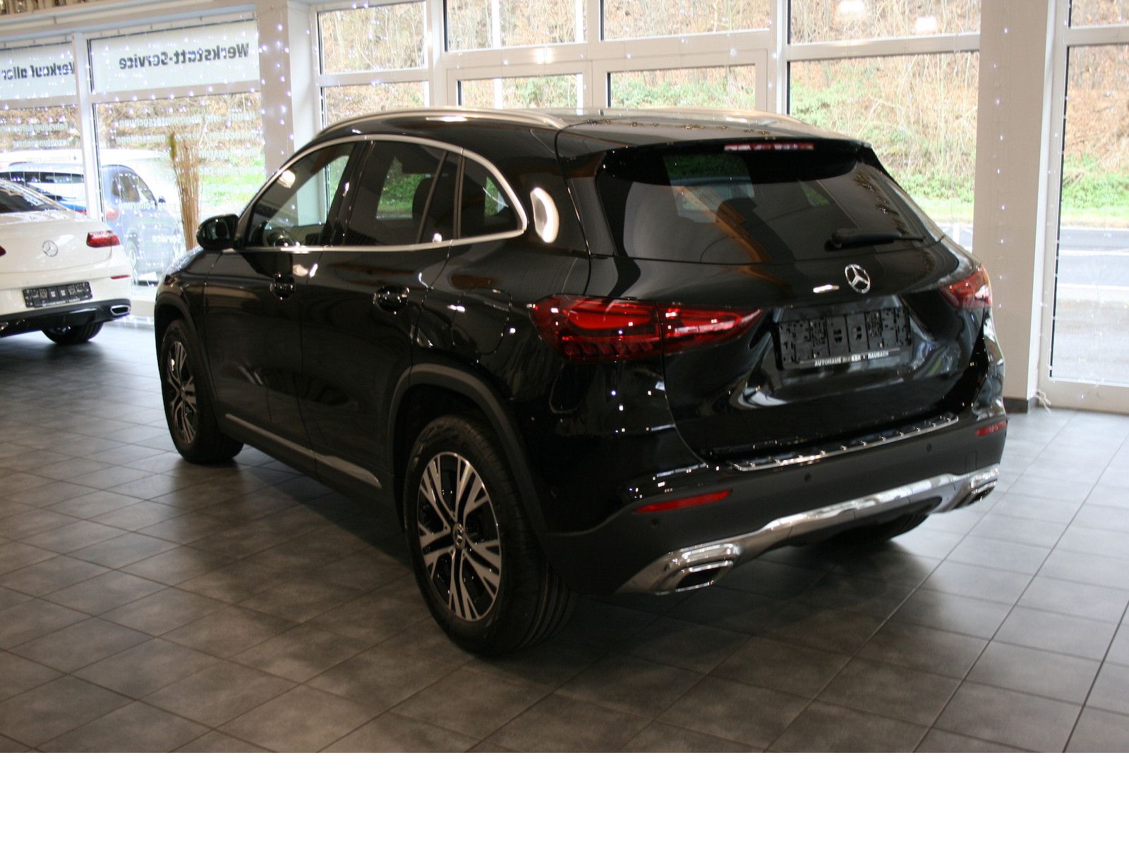 Fahrzeugabbildung Mercedes-Benz GLA 200 d 4M Progr.Advanced*360 Kamera*Distronic